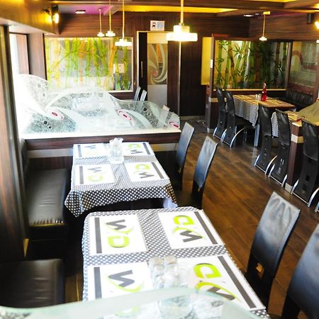 Hotel Venus Utakamand Zewnętrze zdjęcie
